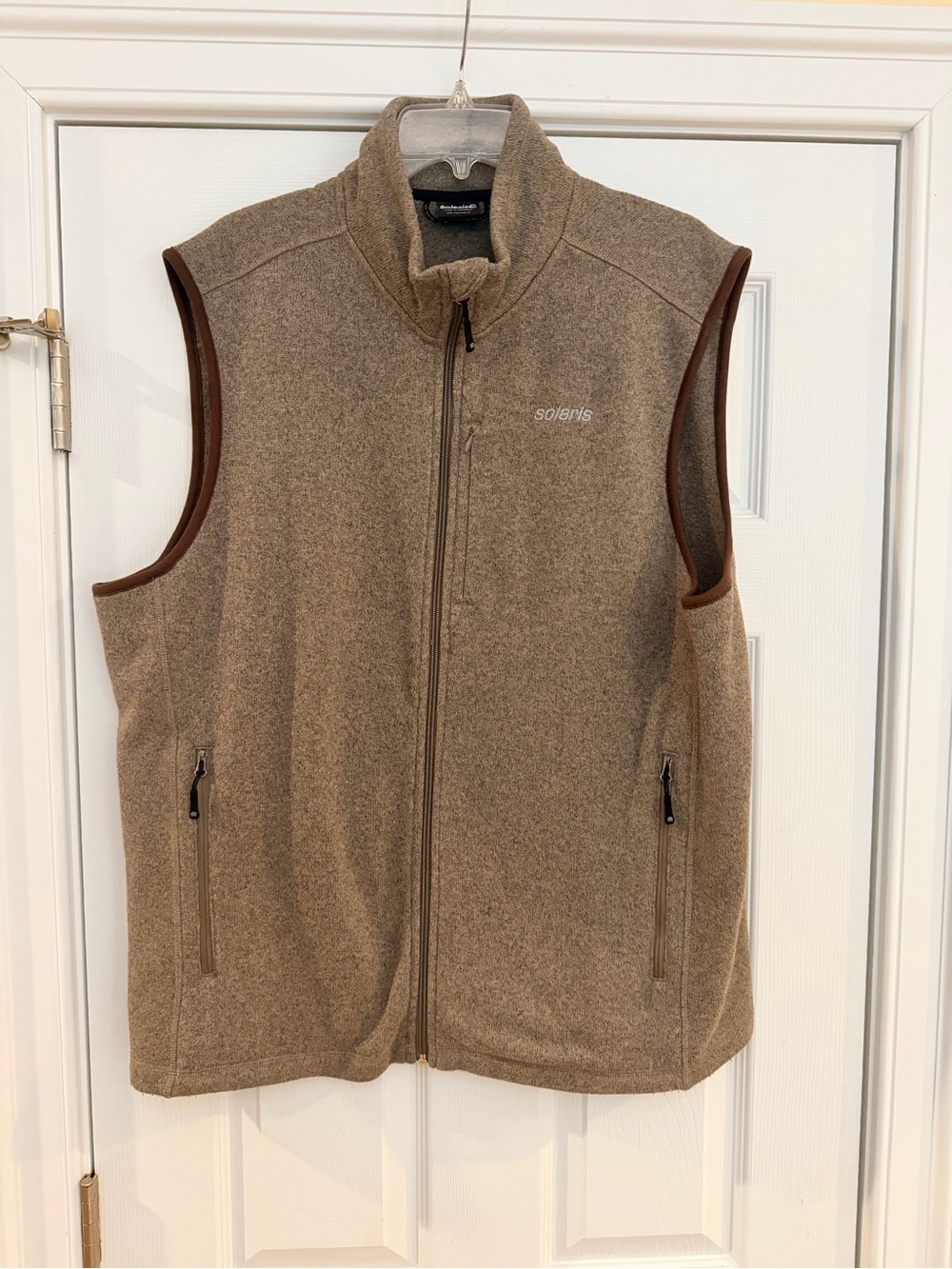 Men's Size XL "Solaris" Brown Fleece Vest with Full Zip GUC